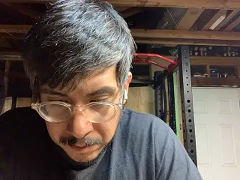 kumsars online show from April 27, 9:46 pm