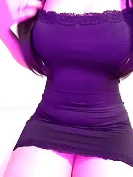 Almas Queen online show from December 12, 7:59 pm