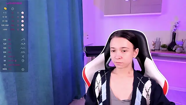 LilithStrangfor online show from December 17, 8:12 am