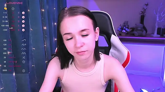 LilithStrangfor online show from December 25, 3:29 am