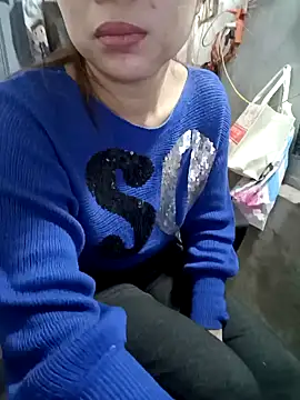 Snapshot of Fuckmehard2xx chatting on December 22, 10:25 pm Fuckmehard2xx online show from December 22, 10:25 pm