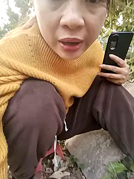 Snapshot of Fuckmehard2xx chatting on January 1, 9:39 am Fuckmehard2xx online show from January 1, 9:39 am