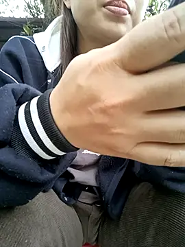 Snapshot of Fuckmehard2xx chatting on March 15, 9:09 am Fuckmehard2xx online show from March 15, 9:09 am