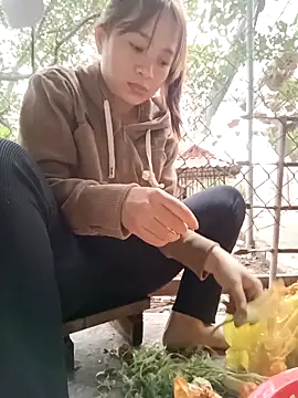 Snapshot of Fuckmehard2xx chatting on November 12, 4:35 am Fuckmehard2xx online show from November 12, 4:35 am