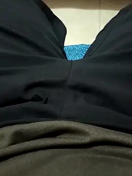 Snapshot of beautiful_hands_ chatting on September 29, 7:46 am beautiful hands online show from September 29, 7:46 am