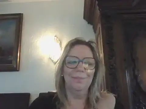 Snapshot of Silkesquirt chatting on January 6, 1:30 pm Silkesquirt online show from January 6, 1:30 pm