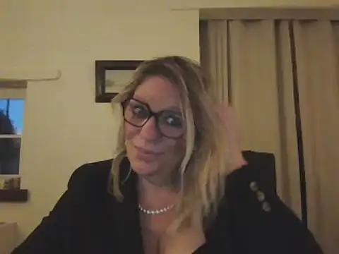 Snapshot of Silkesquirt chatting on January 10, 7:14 am Silkesquirt online show from January 10, 7:14 am