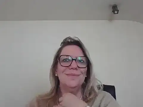 Snapshot of Silkesquirt chatting on January 12, 1:16 pm Silkesquirt online show from January 12, 1:16 pm