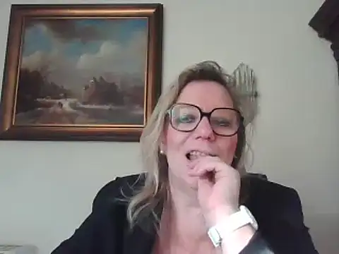 Snapshot of Silkesquirt chatting on January 13, 1:49 pm Silkesquirt online show from January 13, 1:49 pm