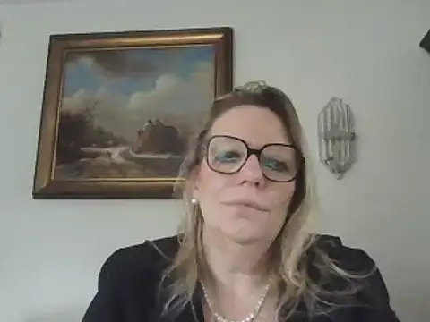 Snapshot of Silkesquirt chatting on January 14, 11:31 am Silkesquirt online show from January 14, 11:31 am