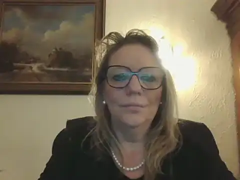 Snapshot of Silkesquirt chatting on January 16, 7:49 am Silkesquirt online show from January 16, 7:49 am