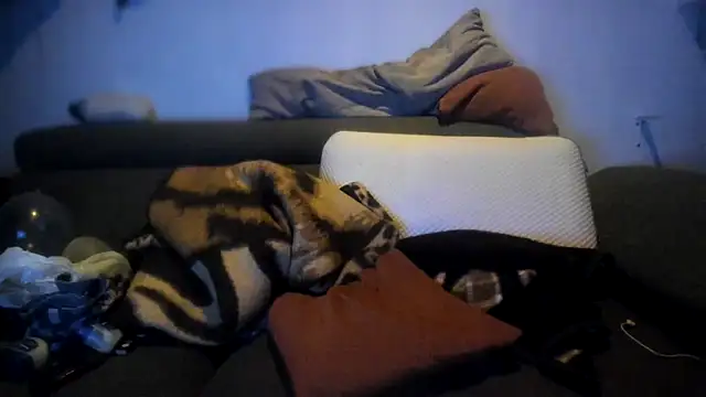 Snapshot of P4RtYBOII92 chatting on January 31, 1:43 am P4RtYBOII92 online show from January 31, 1:43 am