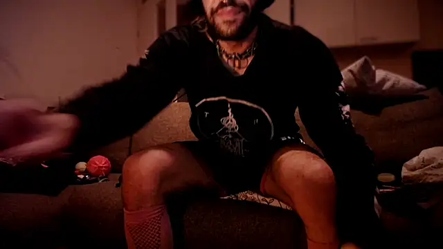 Snapshot of P4RtYBOII92 chatting on September 17, 11:39 pm P4RtYBOII92 online show from September 17, 11:39 pm