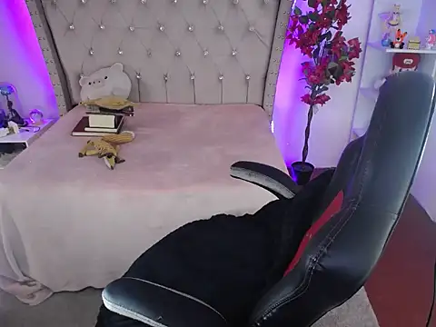 Shaddycute  online show from February 3, 3:17 pm