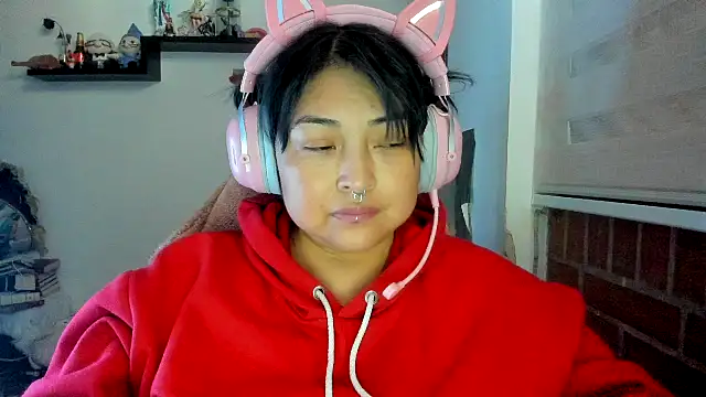 Shaddycute  online show from April 19, 11:42 am