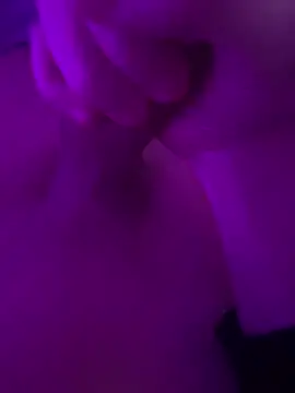 Snapshot of YourDaddy18769 chatting on January 3, 11:35 am YourDaddy18769 online show from January 3, 11:35 am