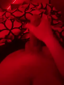 Snapshot of YourDaddy18769 chatting on February 6, 11:15 pm YourDaddy18769 online show from February 6, 11:15 pm