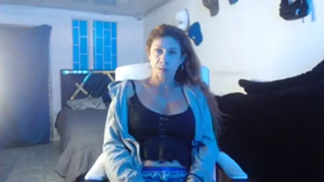 Snapshot of Antonella_borja chatting on January 9, 6:53 pm Antonella borja online show from January 9, 6:53 pm