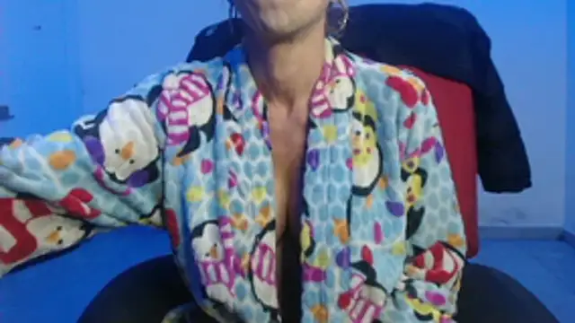 Snapshot of Antonella_borja chatting on March 21, 4:28 am Antonella borja online show from March 21, 4:28 am