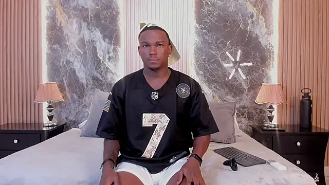 Troykhalil online show from February 15, 8:33 pm