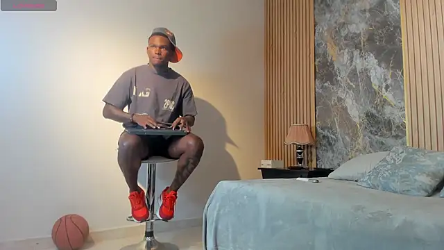 Troykhalil online show from March 14, 8:17 pm