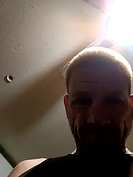 gettinit2wice online show from January 6, 8:35 am