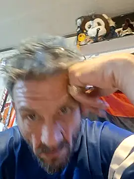 gettinit2wice online show from April 11, 8:29 am