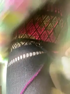 Snapshot of biffboff123 chatting on March 28, 2:27 pm biffboff123 online show from March 28, 2:27 pm