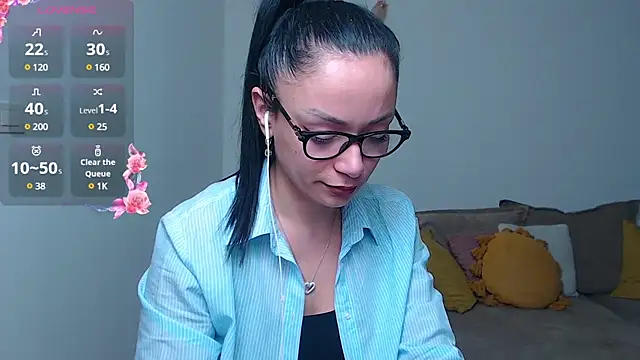 Snapshot of BabySerene chatting on February 10, 5:03 am BabySerene online show from February 10, 5:03 am