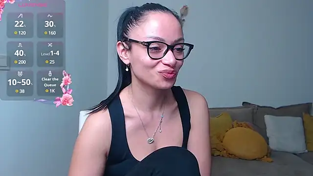 Snapshot of BabySerene chatting on February 21, 7:12 am BabySerene online show from February 21, 7:12 am
