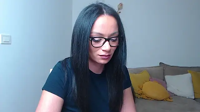 Snapshot of BabySerene chatting on March 6, 10:15 pm BabySerene online show from March 6, 10:15 pm