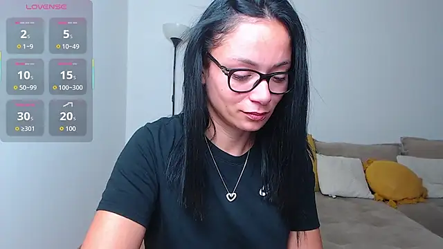 Snapshot of BabySerene chatting on October 24, 5:26 am BabySerene online show from October 24, 5:26 am