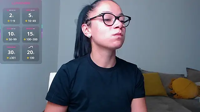 Snapshot of BabySerene chatting on November 9, 2:21 am BabySerene online show from November 9, 2:21 am