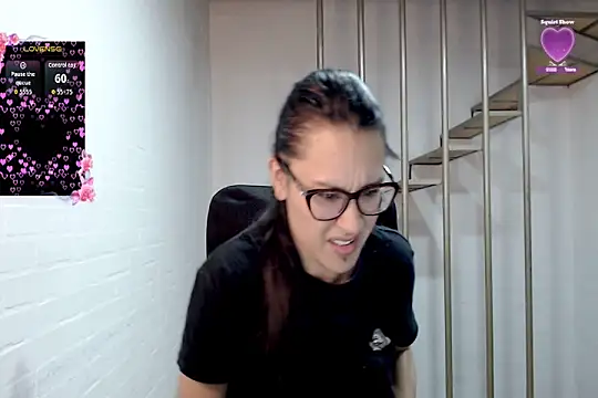 Jessie Desire online show from February 25, 11:47 pm