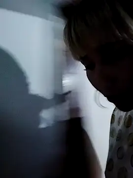 florecita9 online show from February 21, 3:54 pm