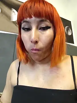 florecita9 online show from October 20, 5:13 pm