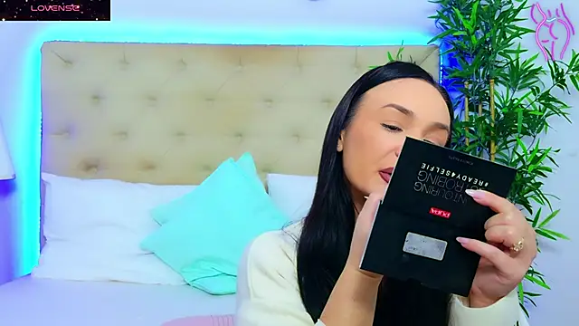 DaliyaArabian online show from November 19, 1:11 pm