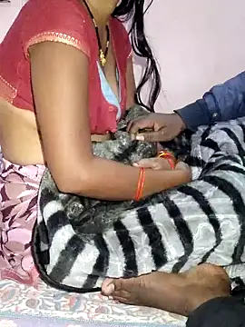 FeltedEuropium online show from January 4, 8:28 am