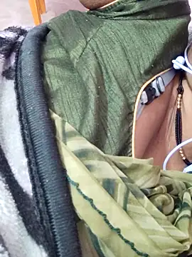 FeltedEuropium online show from February 8, 5:50 pm