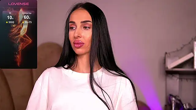 Snapshot of KairaAndrews chatting on January 9, 6:47 pm KairaAndrews online show from January 9, 6:47 pm