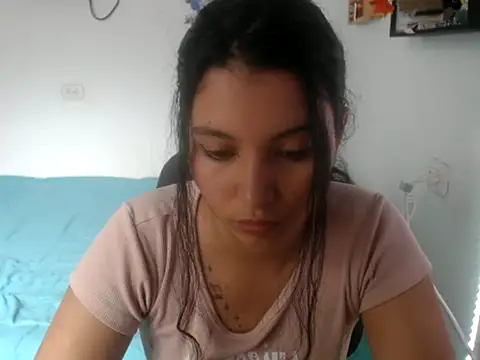 HannaKlein online show from October 2, 5:53 pm