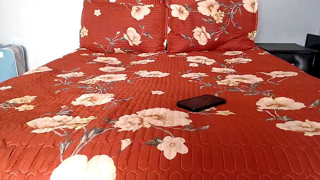 hoittytoittyxx online show from September 20, 7:53 am