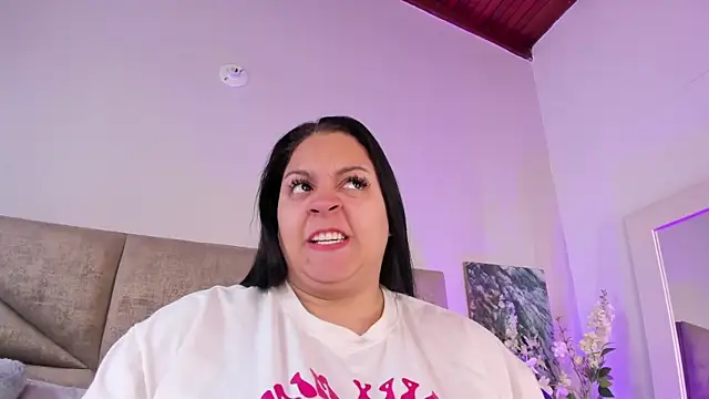 Salomesimos1 online show from February 13, 5:44 pm