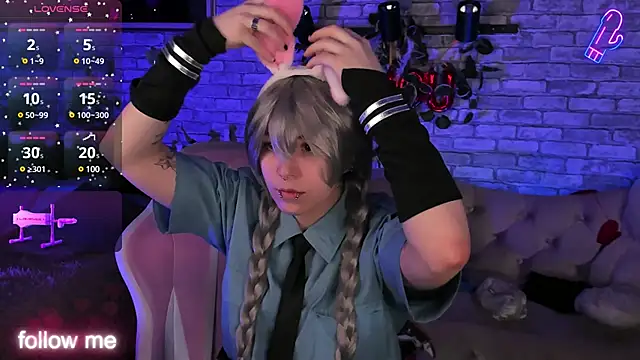 Snapshot of Alex_Howell chatting on March 13, 8:43 pm Alex Howell online show from March 13, 8:43 pm