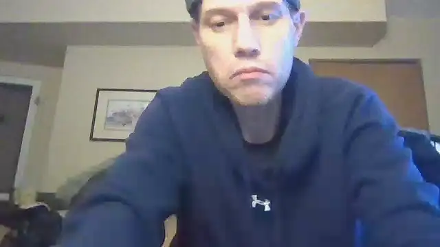 Snapshot of kollzCloudzz chatting on May 2, 10:31 am kollzCloudzz online show from May 2, 10:31 am