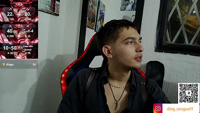 Snapshot of DiegoRogue_ chatting on March 13, 1:43 am DiegoRogue online show from March 13, 1:43 am