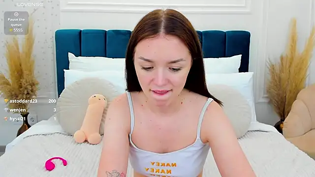 VirginOlly online show from March 2, 4:42 pm