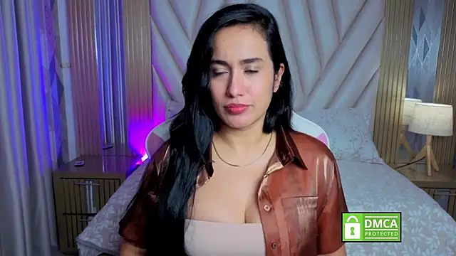 Miia harper  online show from December 5, 11:30 am