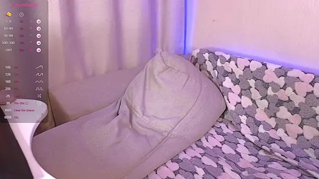 Snapshot of EkaterinaUpple chatting on December 26, 8:11 pm EkaterinaUpple online show from December 26, 8:11 pm