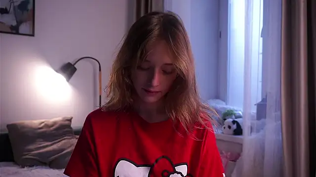 Snapshot of EdlinHargus chatting on October 24, 1:46 am EdlinHargus online show from October 24, 1:46 am